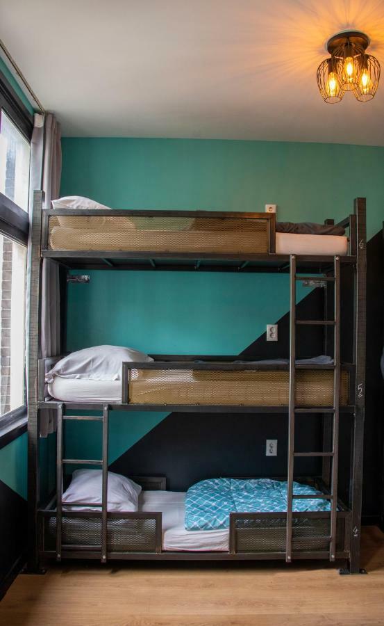 Amsterdam Hostel Leidseplein Экстерьер фото